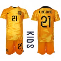 Nederländerna Frenkie de Jong #21 Hemmadräkt Barn VM 2022 Kortärmad (+ Korta byxor)